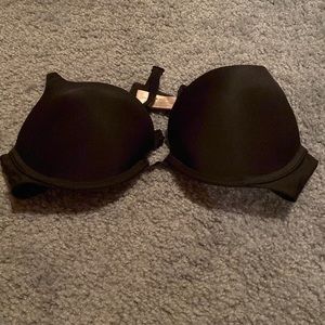 Victoria’s Secret push up bra